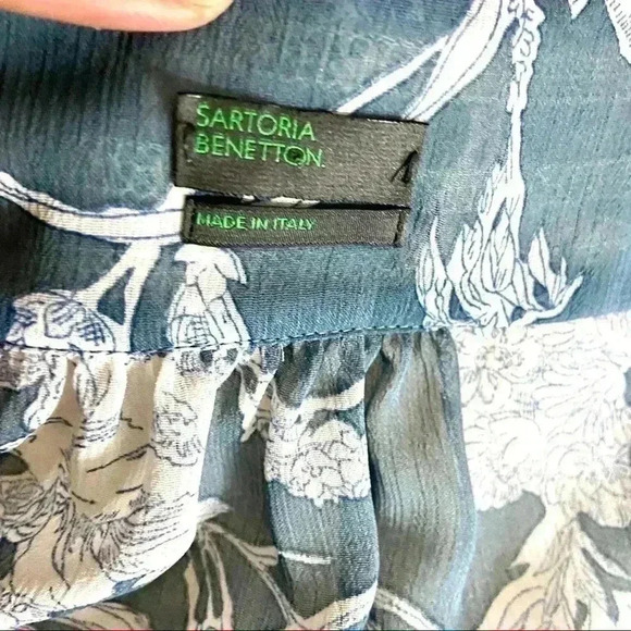 Sartoria Benetton Blue & White Italian Semi-Sheer Tie Short Button Blouse Size S - Picture 13 of 16